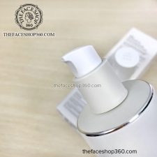 Đầu Nước cân bằng trắng sáng da Yehwadam Jeju Magnolia Pure Brightening Toner The Face Shop (160ml)