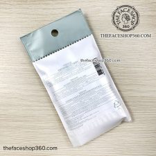 Mặt sau Giấy lụa thấm dầu Daily Beauty Tools Oil Blotting Linens The Face Shop (70 miếng)