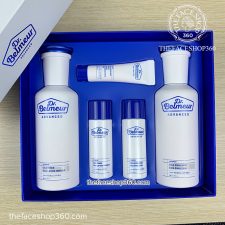Mặt trước Bộ dưỡng phục hồi da nhạy cảm Dr. Belmeur Advanced Cica Skincare Set (5SP)