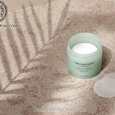 Nước cân bằng Tràm Trà ngừa mụn se lỗ chân lông Tea Tree Toner Pads The Face Shop (150ml)