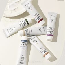Kem dưỡng da tay hàng ngày hương nước hoa thuần chay Daily Moment Vegan Hand Cream The Face Shop 30ml
