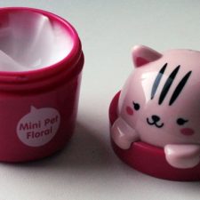 Kem dưỡng da tay Mini Pet Hand Cream TheFaceShop